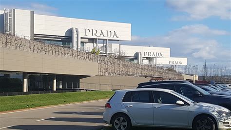 orari outlet prada montevarchi